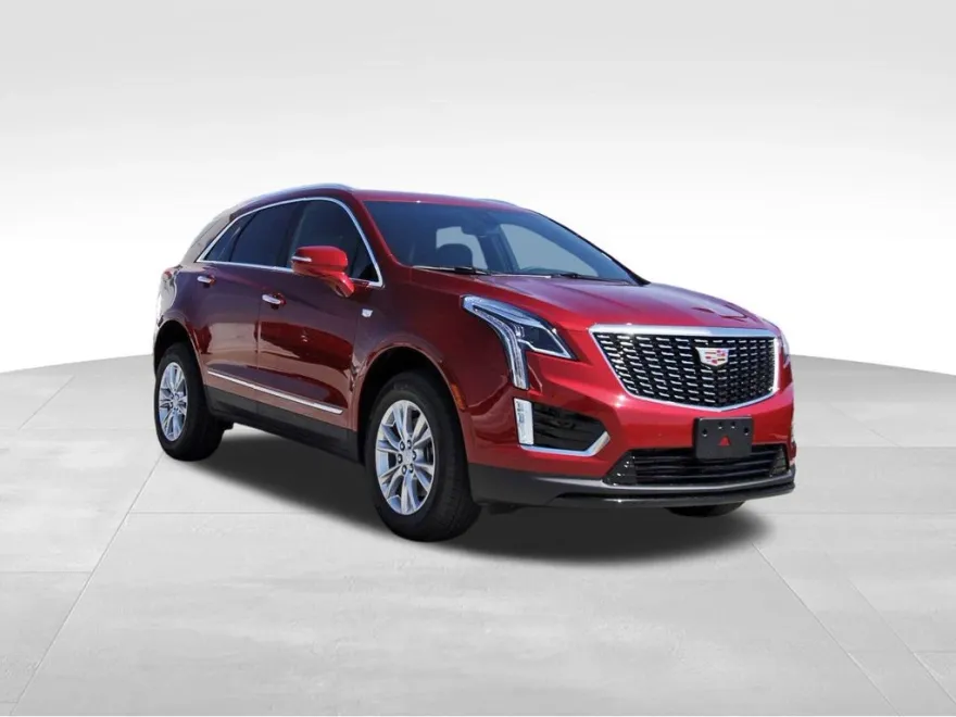 2025 Cadillac XT5 Luxury photo 1