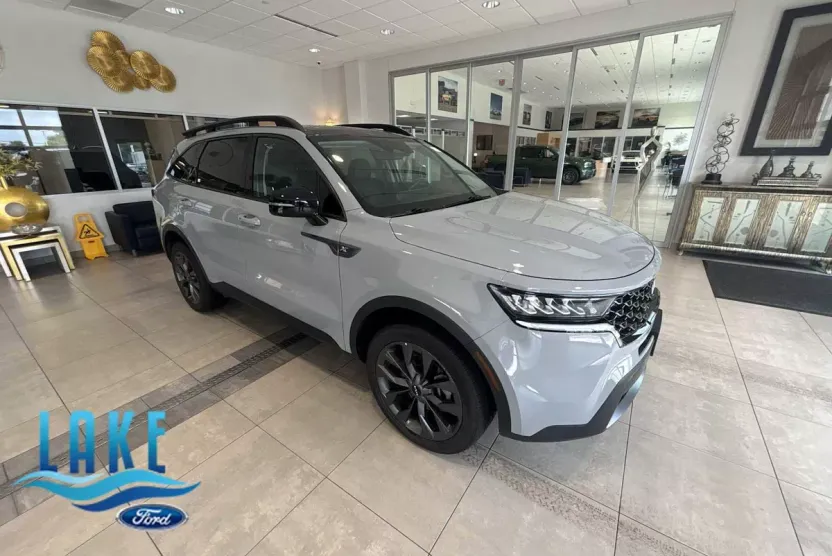 2023 Kia Sorento X-Line EX photo 1