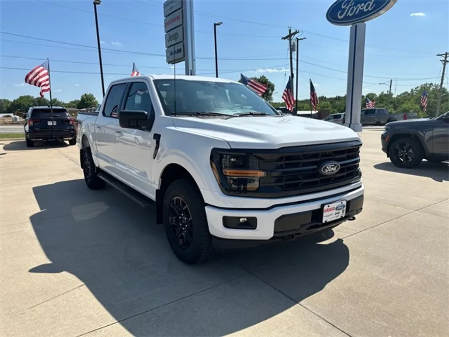 2025 Ford F-150 XLT photo 1