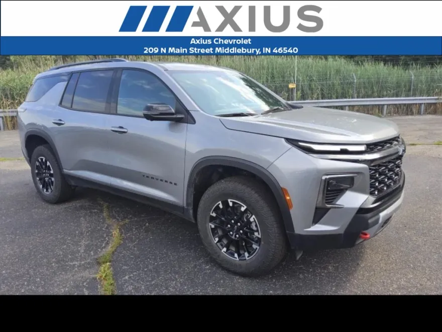 2024 Chevrolet Traverse Z71 photo 1