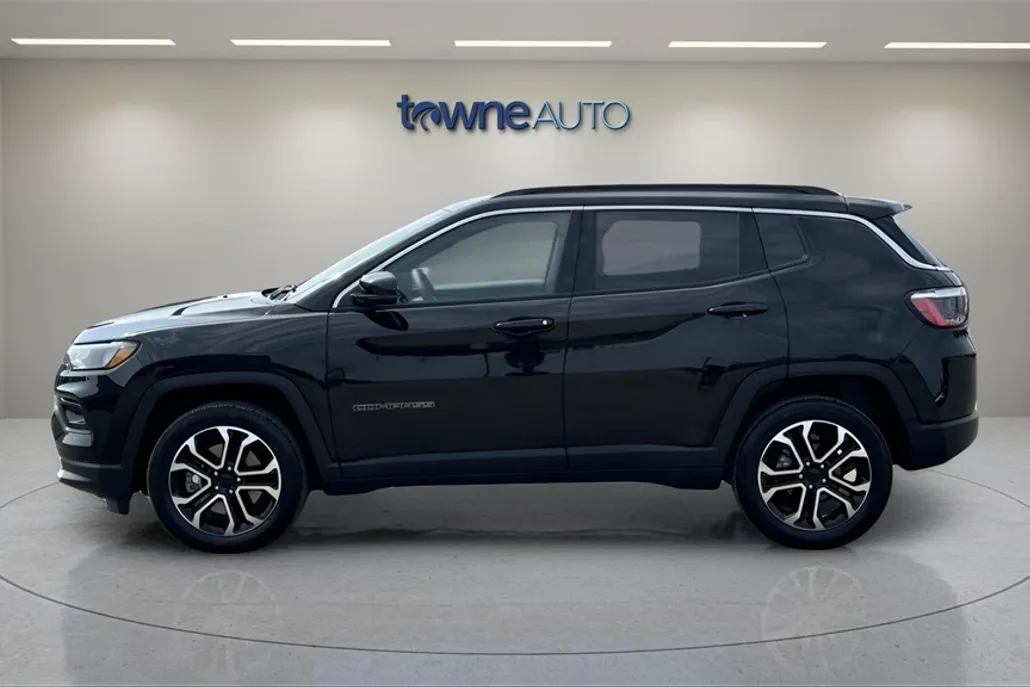 2024 Jeep Compass Limited photo 1