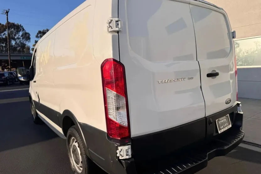 2016 Ford Transit Van photo 1