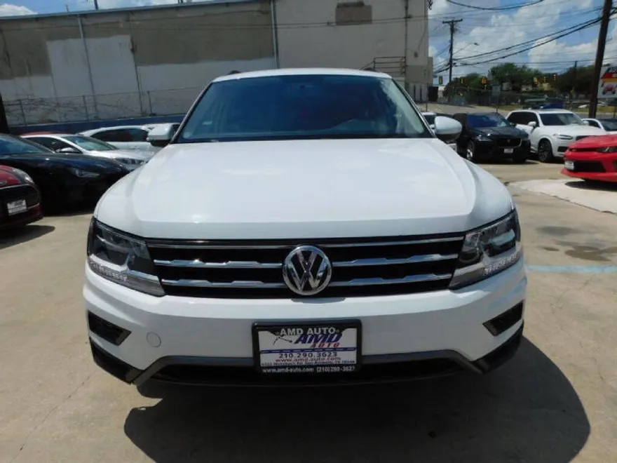 2019 Volkswagen Tiguan S photo 1