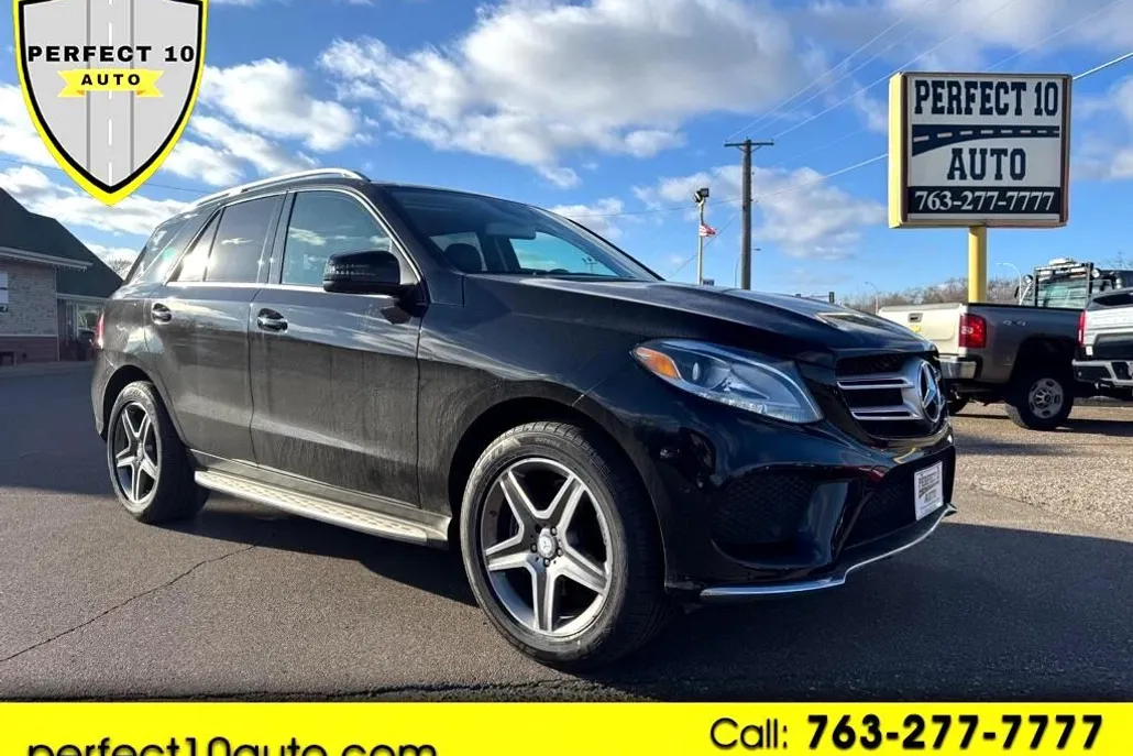 2017 Mercedes Benz GLE 400 4MATIC photo 1