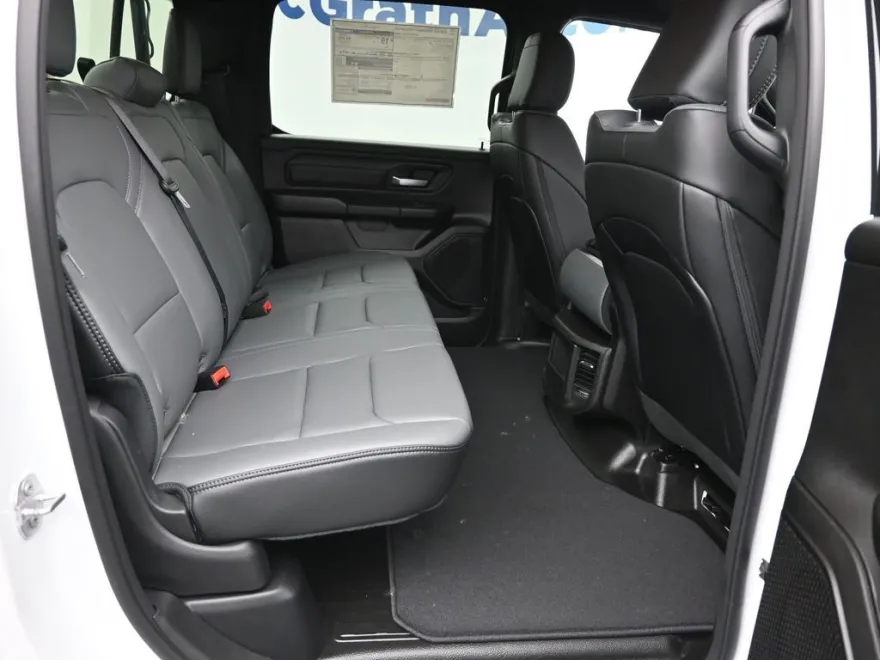 2025 Ram 1500 Tradesman photo 1