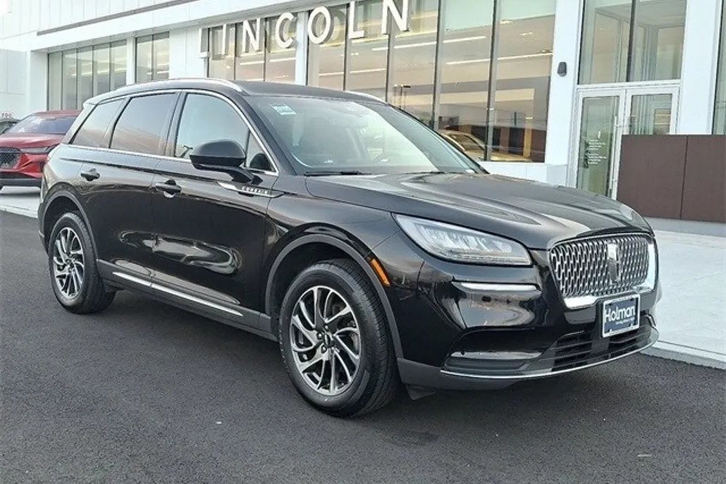 2022 Lincoln Corsair Standard photo 1