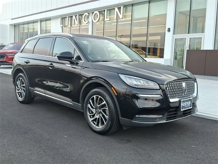 2022 Lincoln Corsair Standard photo 1