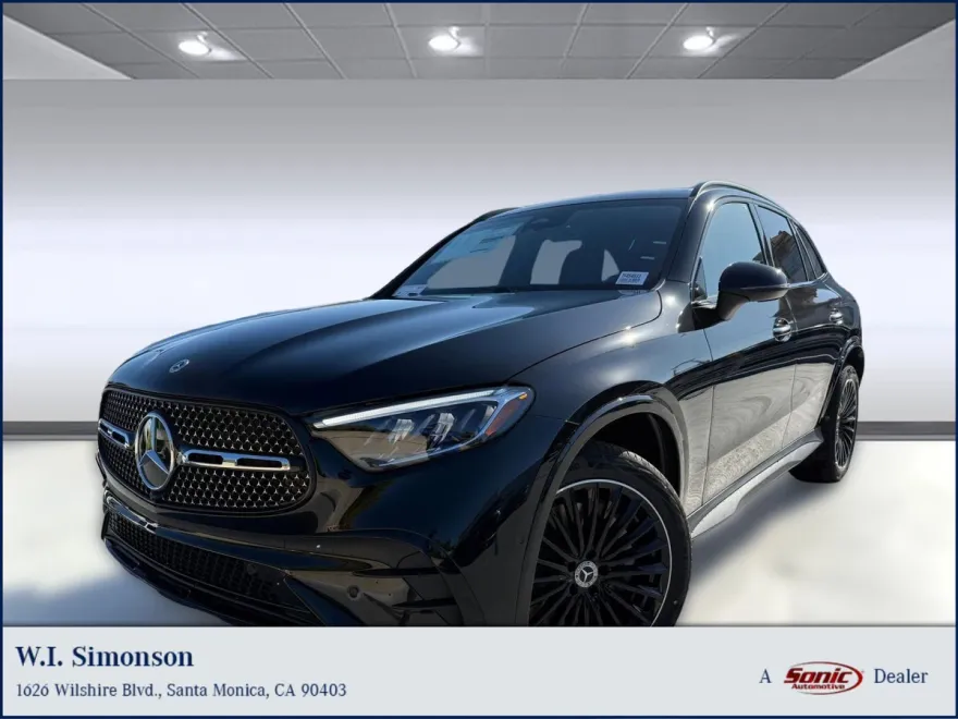 2026 Mercedes Benz GLC 300 photo 1