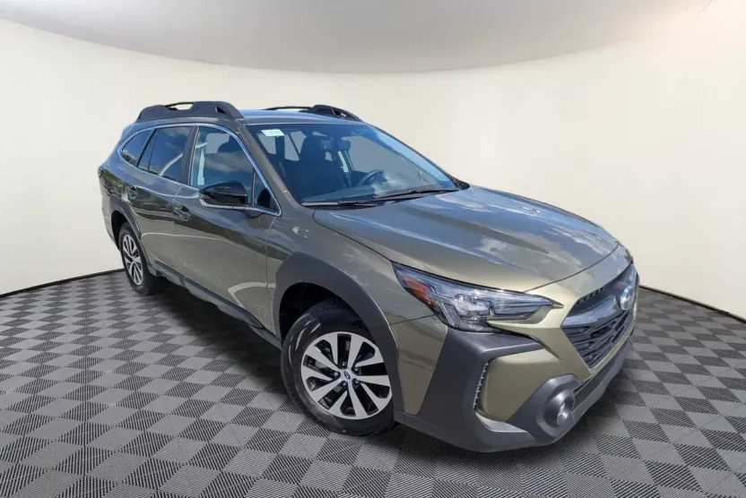 2025 Subaru Outback Premium photo 1