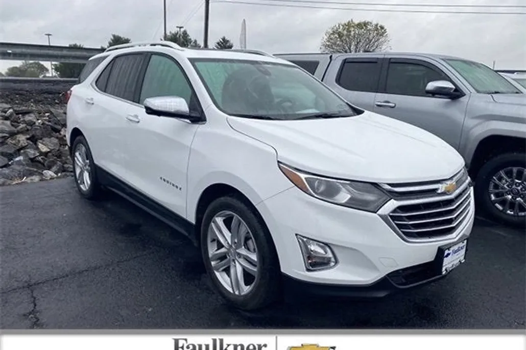 2019 Chevrolet Equinox Premier photo 1
