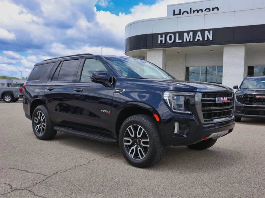 2021 Gmc Yukon AT4 photo 1