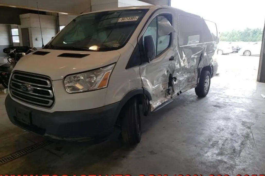 2017 Ford Transit Van Cargo photo 1