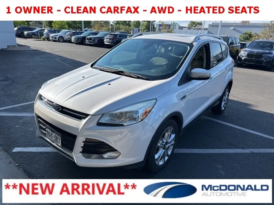 2014 Ford Escape Titanium photo 1