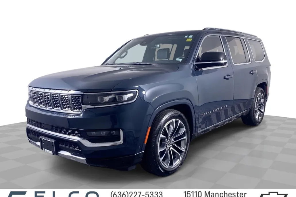 2023 Jeep Grand Wagoneer III photo 1