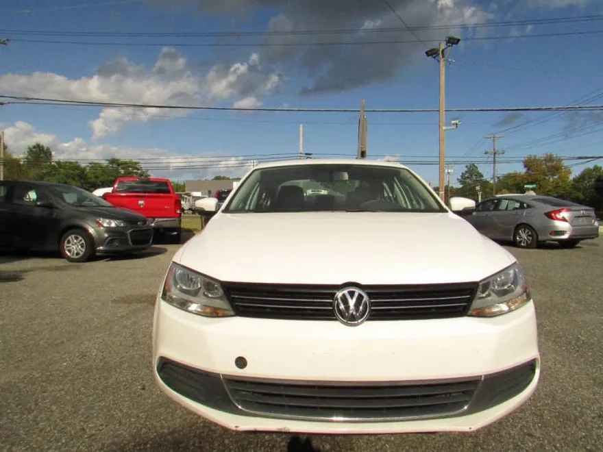 2013 Volkswagen Jetta SE photo 1