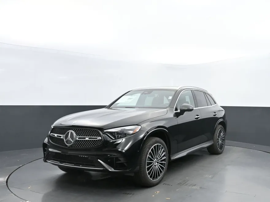 2025 Mercedes Benz GLC 350e 4MATIC photo 1
