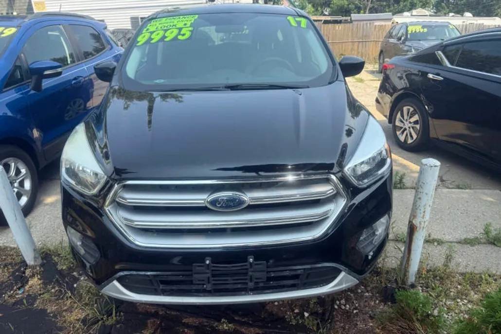 2017 Ford Escape SE photo 1