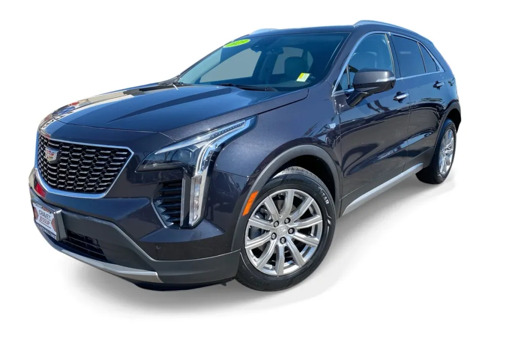 2023 Cadillac XT4 Premium Luxury photo 1
