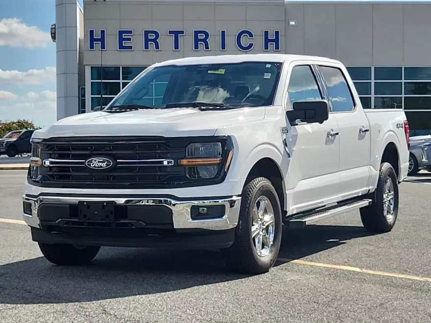 2024 Ford F-150 XLT photo 1