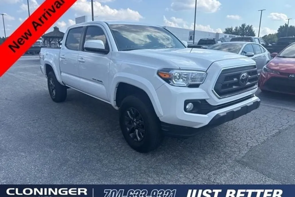 2023 Toyota Tacoma SR5 Double Cab photo 1