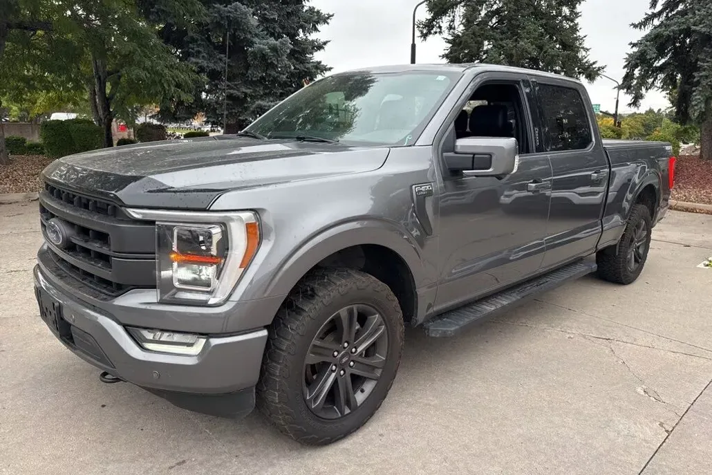 2022 Ford F-150 Lariat photo 1