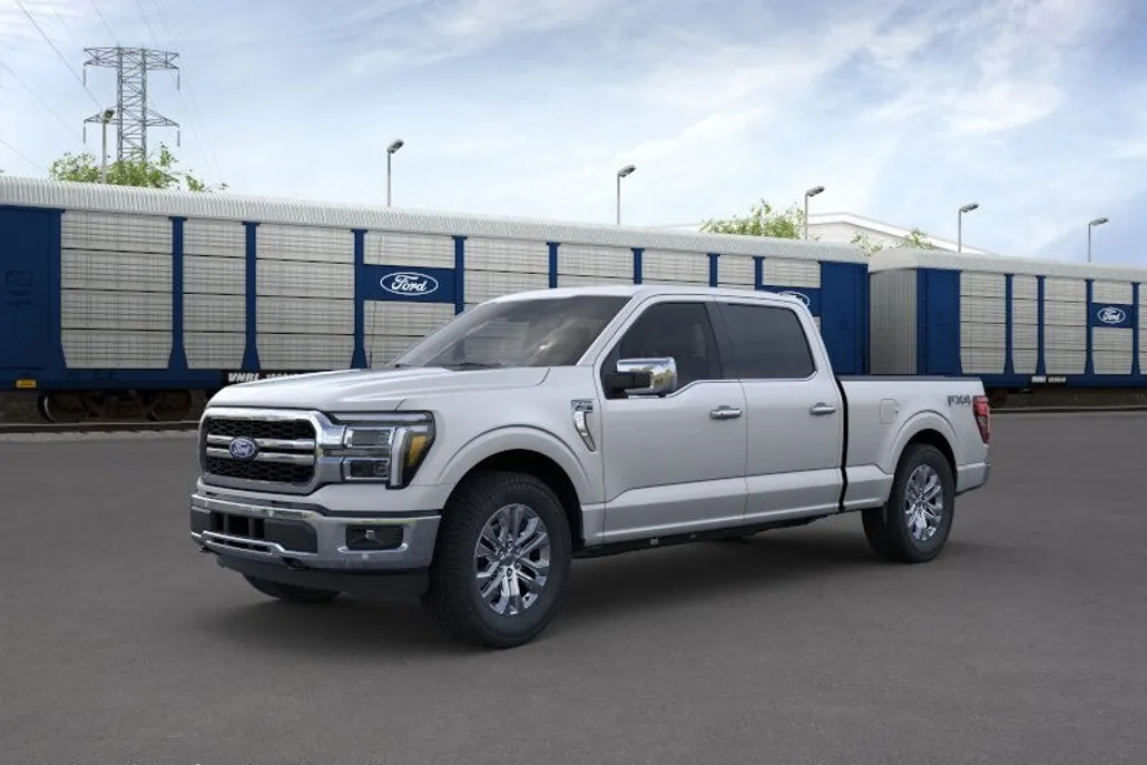 2025 Ford F-150 Lariat photo 1