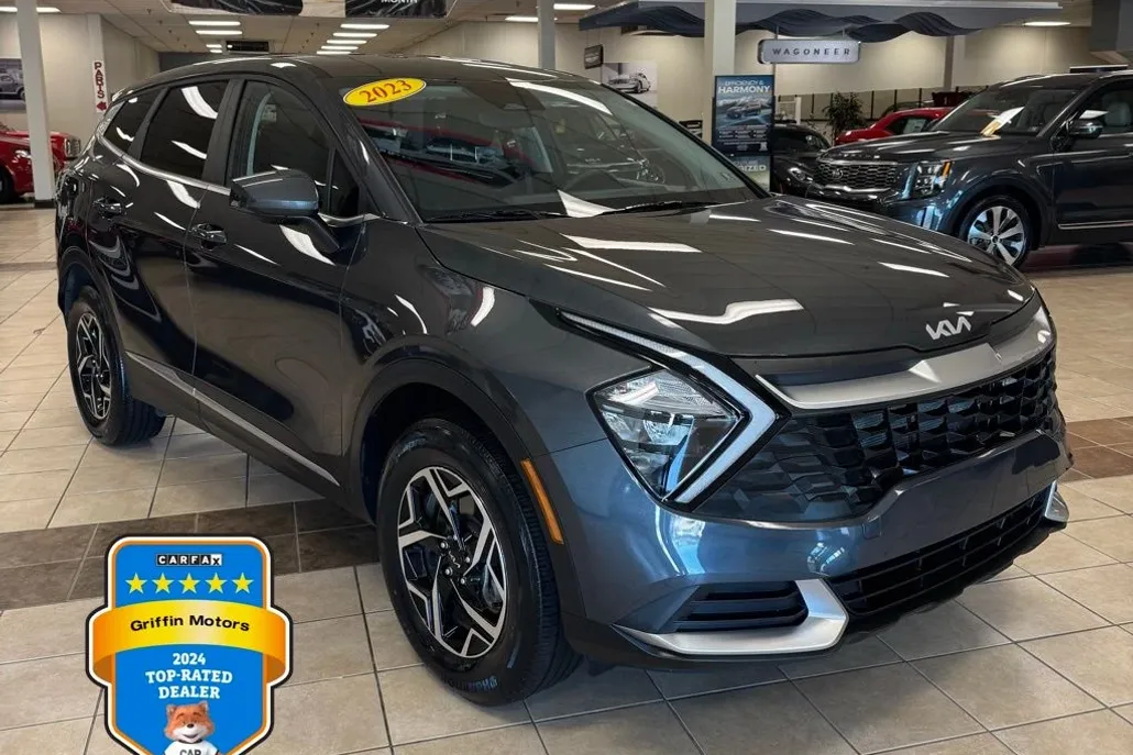 2023 Kia Sportage LX photo 1