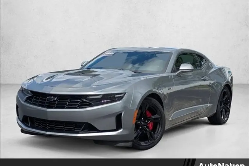 2023 Chevrolet Camaro LT1 photo 1