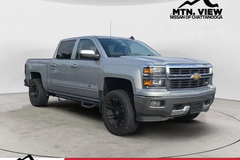 2015 Chevrolet Silverado 1500 LT photo 1