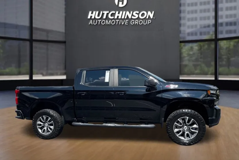 2020 Chevrolet Silverado 1500 RST photo 1