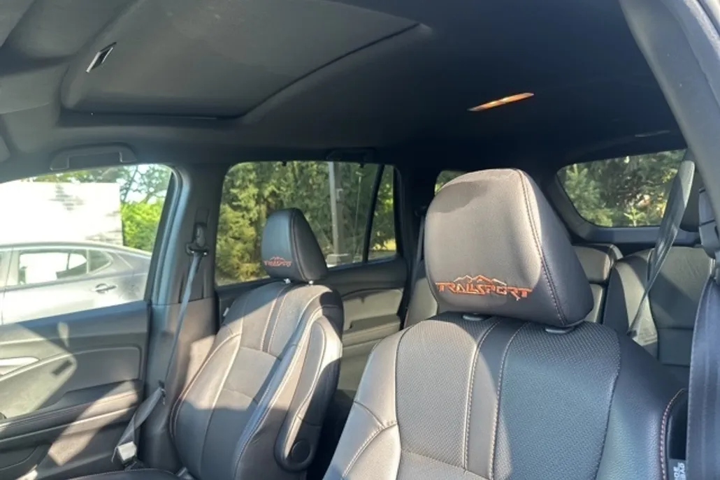 2023 Honda Passport TrailSport photo 1