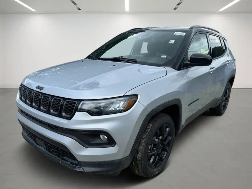 2024 Jeep Compass Latitude photo 1