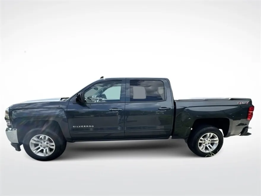 2018 Chevrolet Silverado 1500 LT photo 1