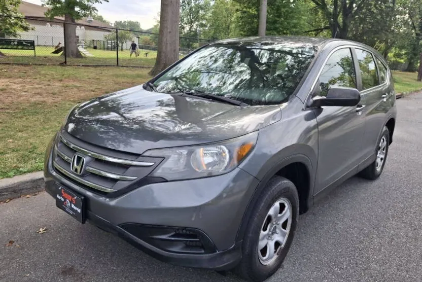 2012 Honda CR-V LX photo 1