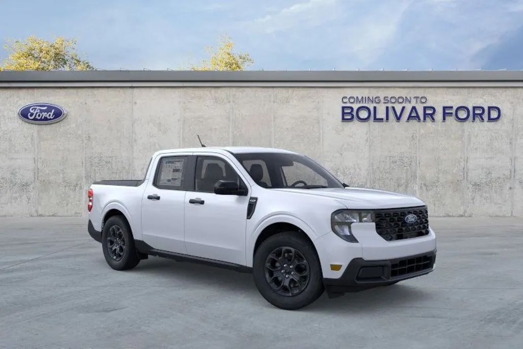 2025 Ford Maverick XLT photo 1