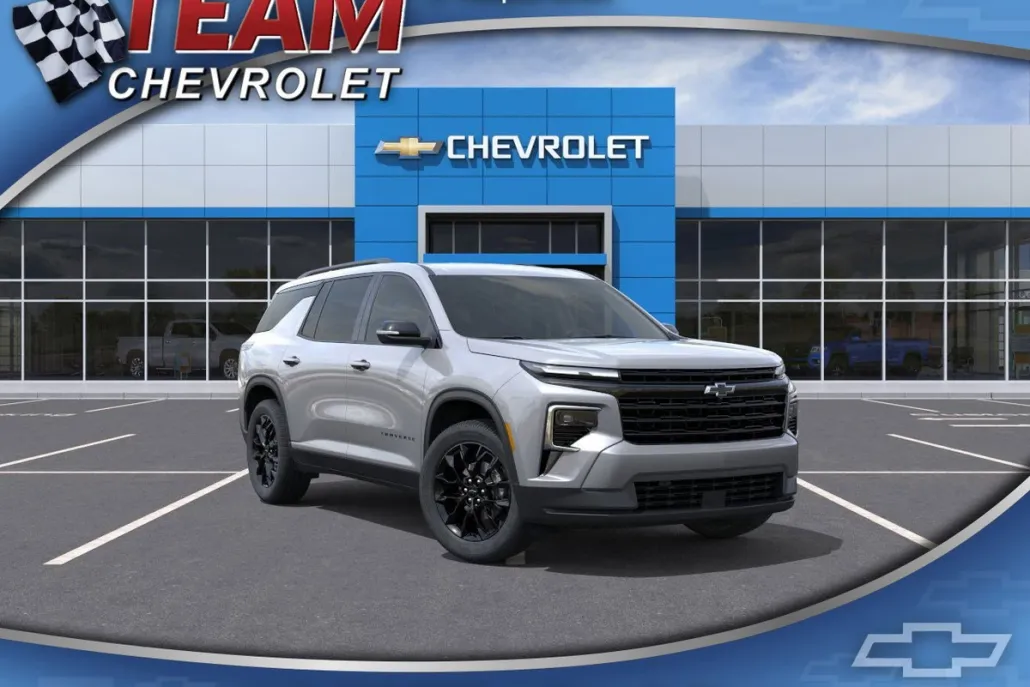 2026 Chevrolet Traverse photo 1