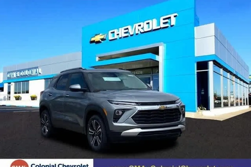 2026 Chevrolet Trailblazer LT photo 1
