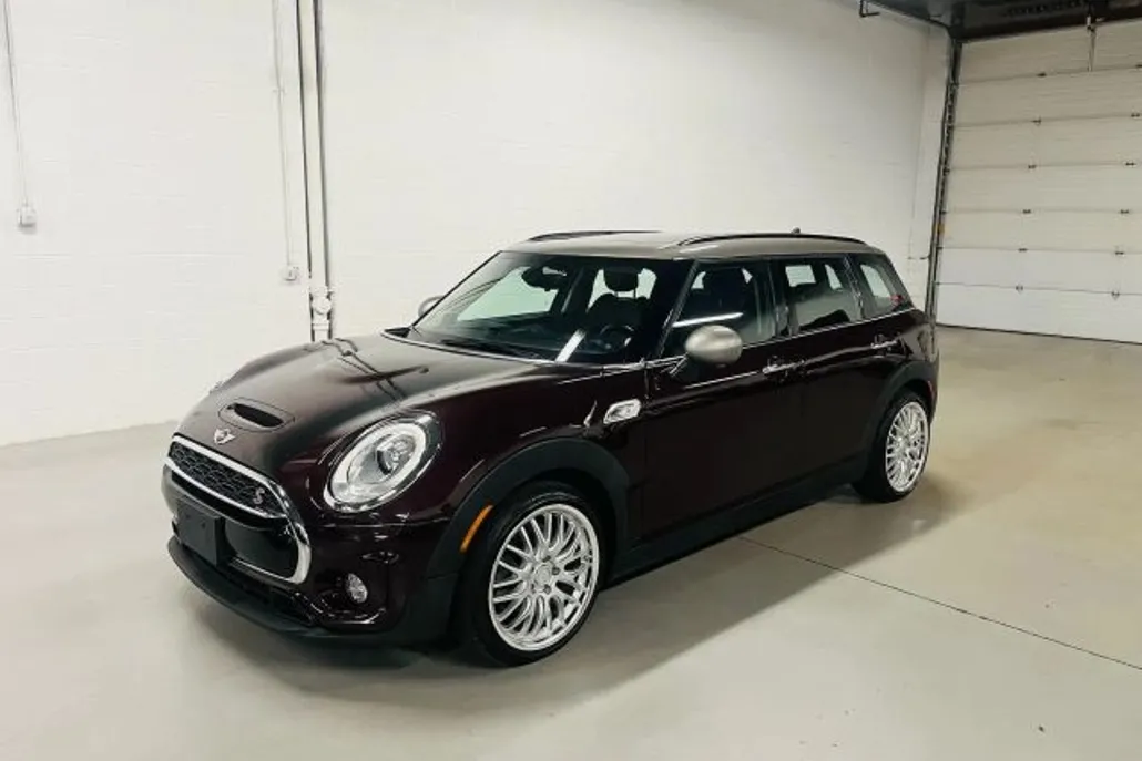 2016 Mini Clubman Base S photo 1