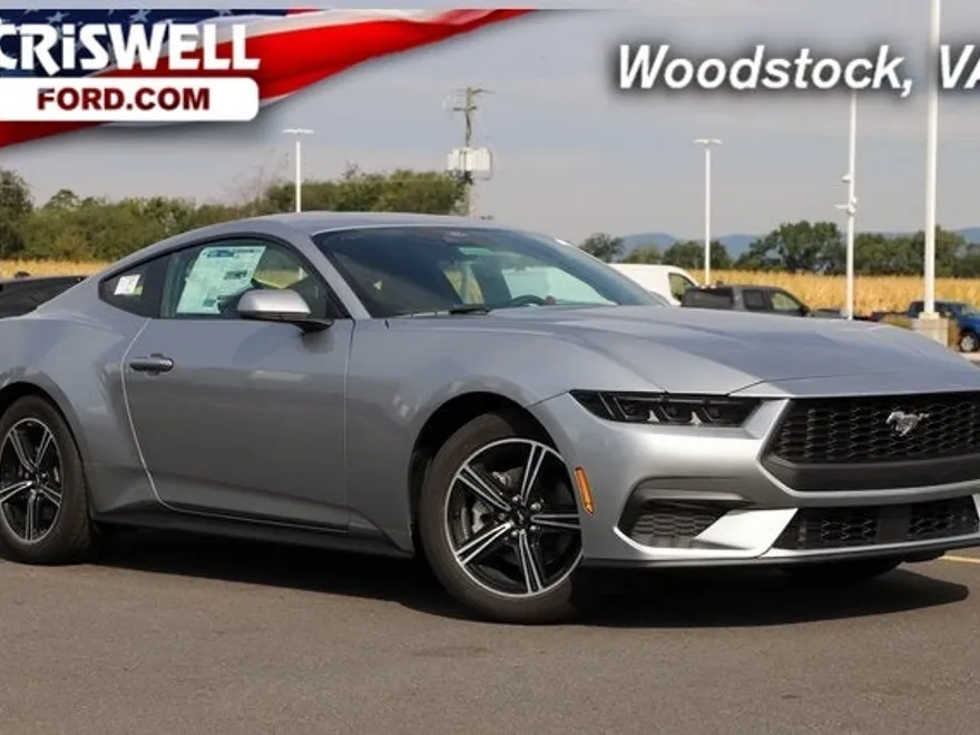 2025 Ford Mustang EcoBoost photo 1