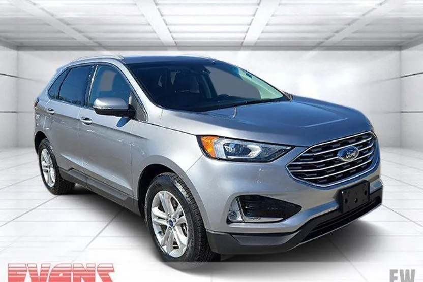 2020 Ford Edge SEL photo 1