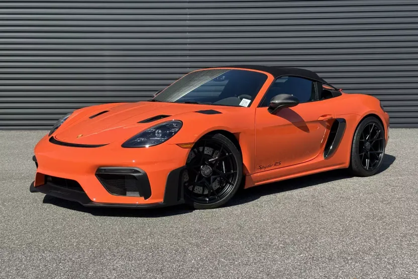 2024 Porsche Boxster Spyder photo 1