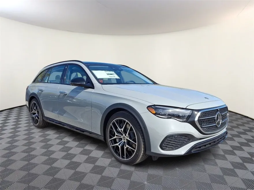 2026 Mercedes Benz E 450 4MATIC All-Terrain photo 1