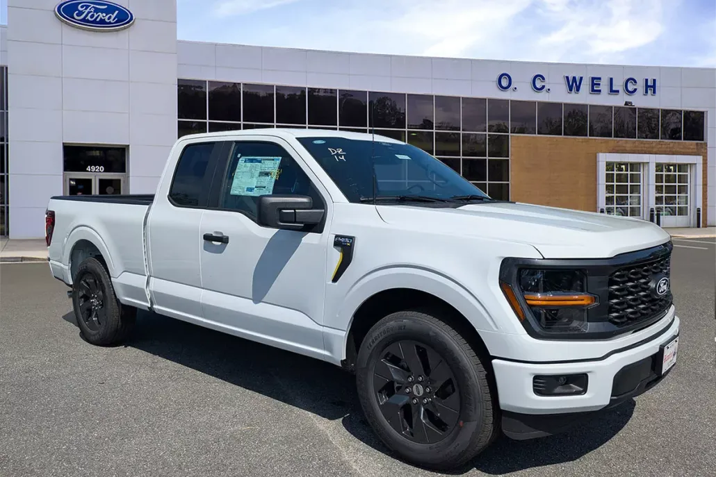 2025 Ford F-150 STX photo 1