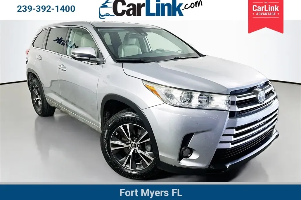 2018 Toyota Highlander LE Plus photo 1