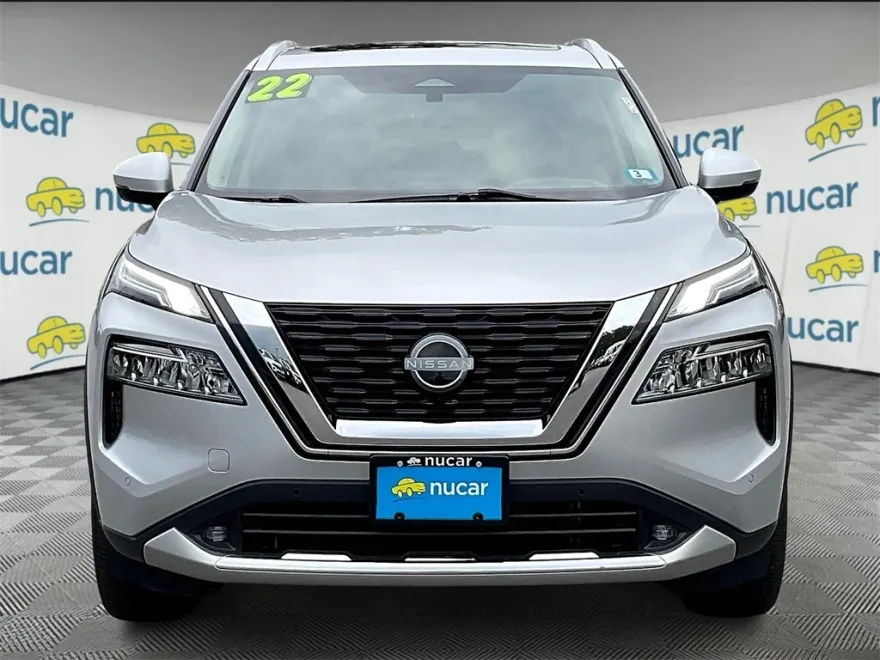 2022 Nissan Rogue Platinum photo 1