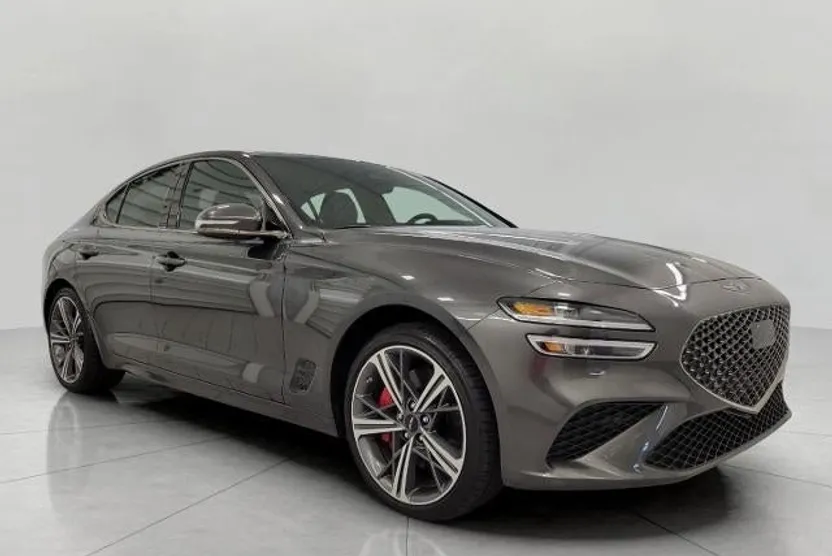 2025 Genesis G70 2.5T photo 1