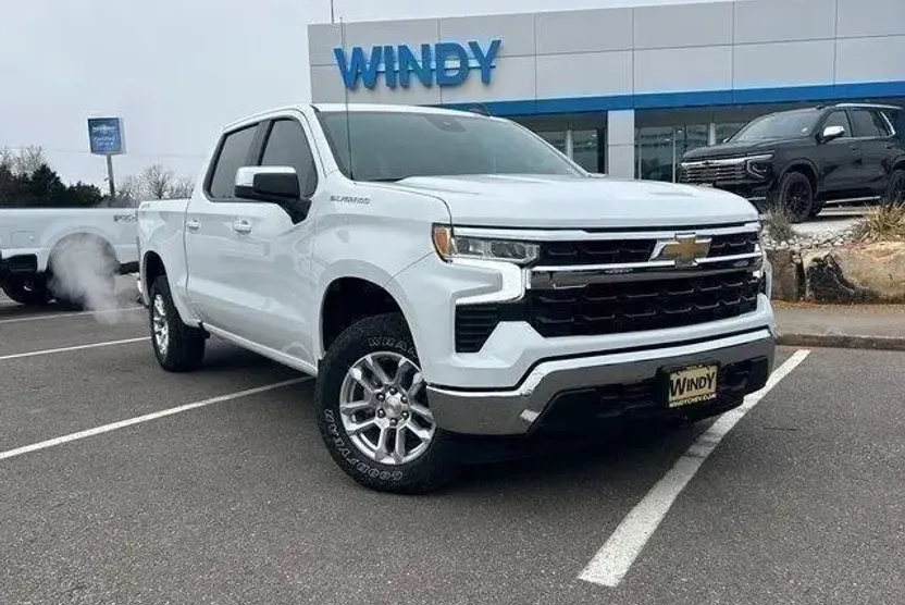 2025 Chevrolet Silverado 1500 LT1 photo 1
