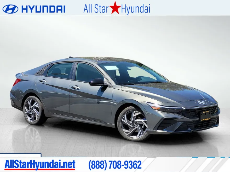 2025 Hyundai Elantra SEL Sport photo 1