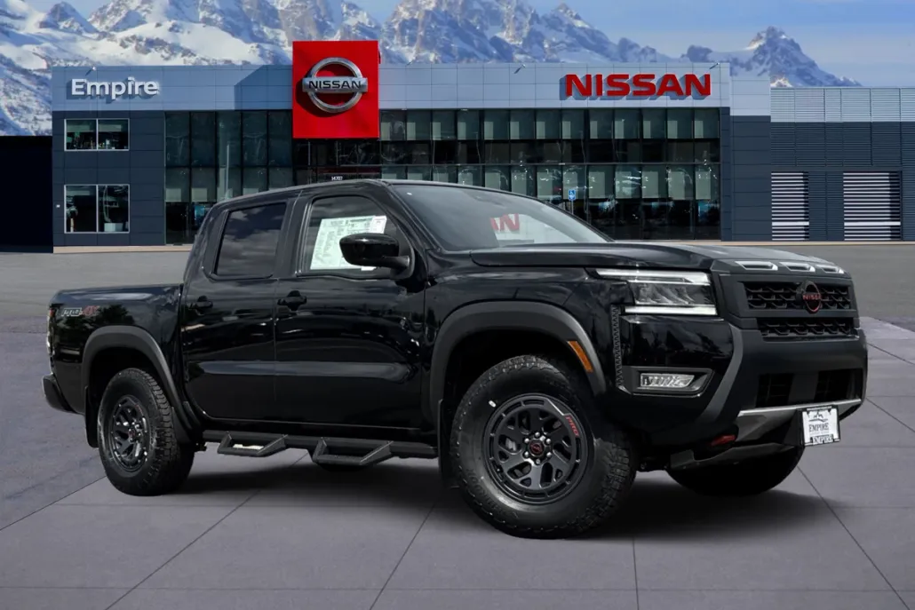 2025 Nissan Frontier PRO-4X photo 1