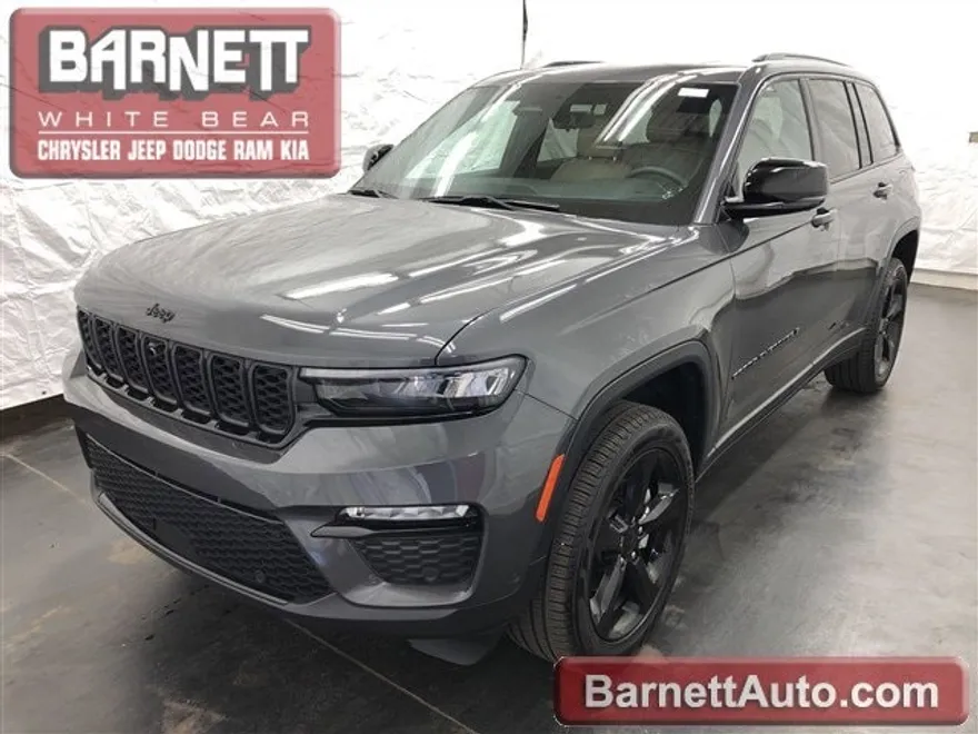 2024 Jeep Grand Cherokee Limited photo 1